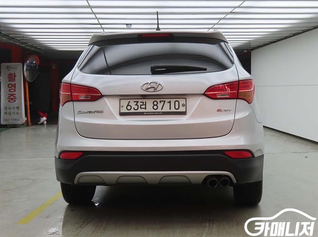 Hyundai Santa Fe Santa Fe DM Diesel 2WD 2.0 Premium thumbnail 3