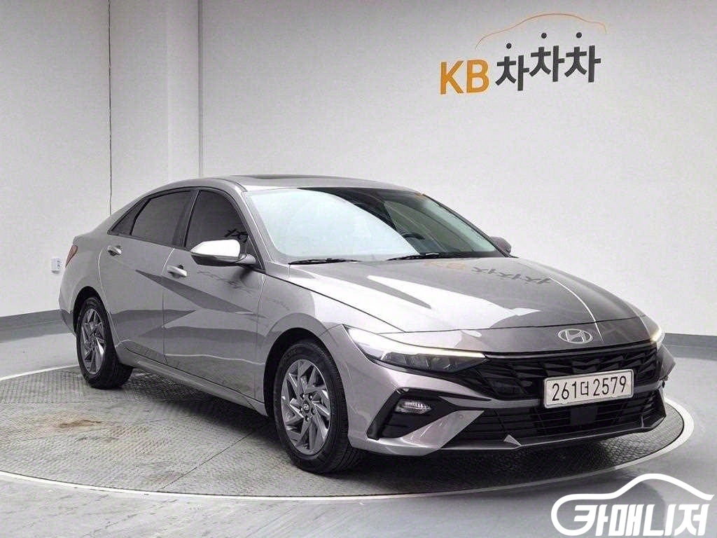 Hyundai Avante The New Avante Hybrid 1.6 HEV thumbnail 4