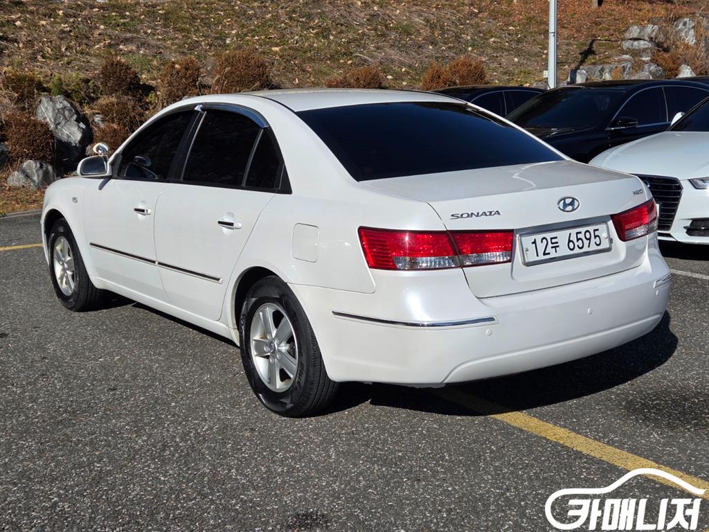 Hyundai Sonata NF Sonata Transform N20 Luxury thumbnail 4