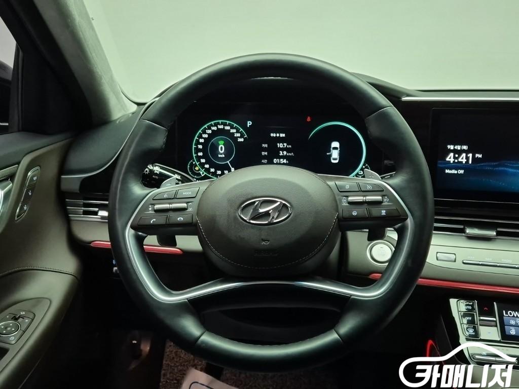 Hyundai Grandeur The New Grandeur IG Hybrid Exclusive thumbnail 14