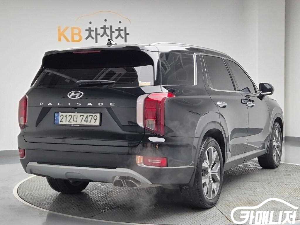 Hyundai Palisade Diesel 2.2 2WD thumbnail 3