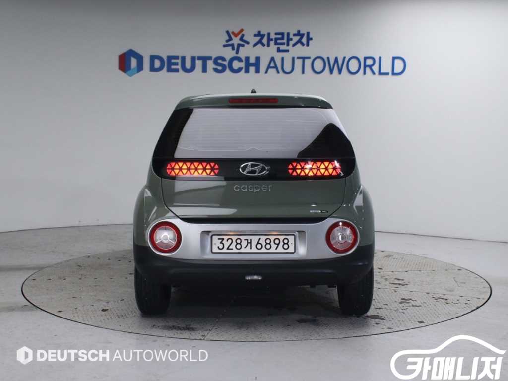 Hyundai Casper 1.0 Gasoline Van thumbnail 4