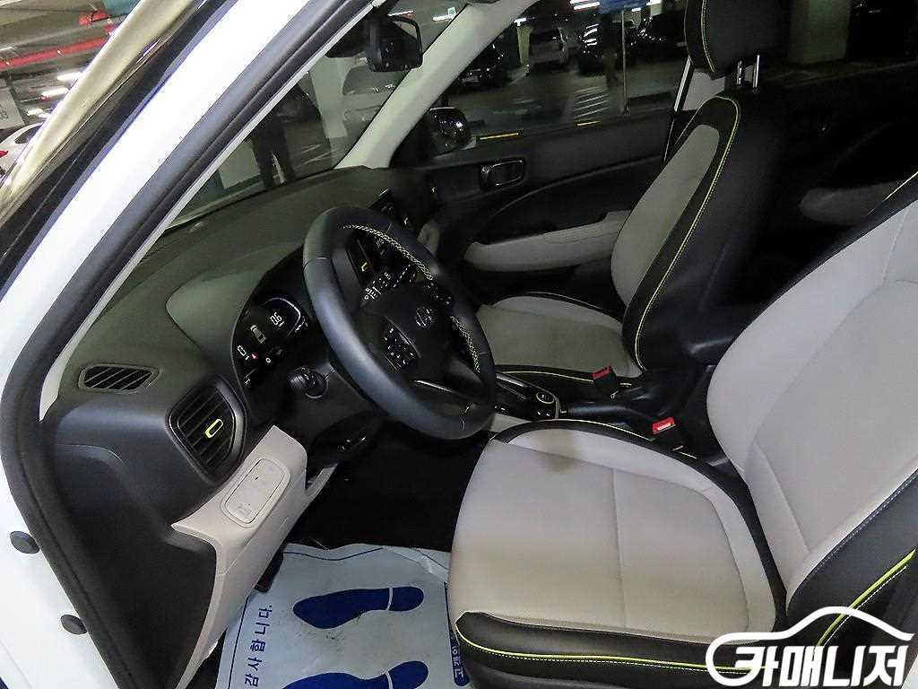 Hyundai Venue BeNew 1.6 Peulreokseu thumbnail 6