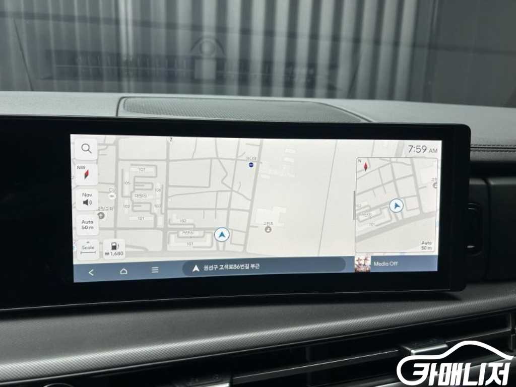 Hyundai Santa Fe Santa Fe MX5 Gasoline 2.5T 4WD Prestige thumbnail 13