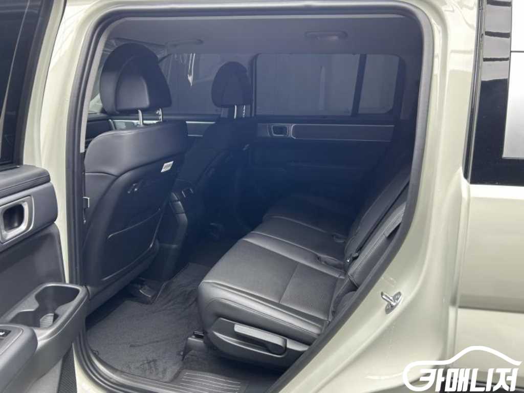 Hyundai Santa Fe Santa Fe MX5 Gasoline 2.5T 4WD Prestige thumbnail 6