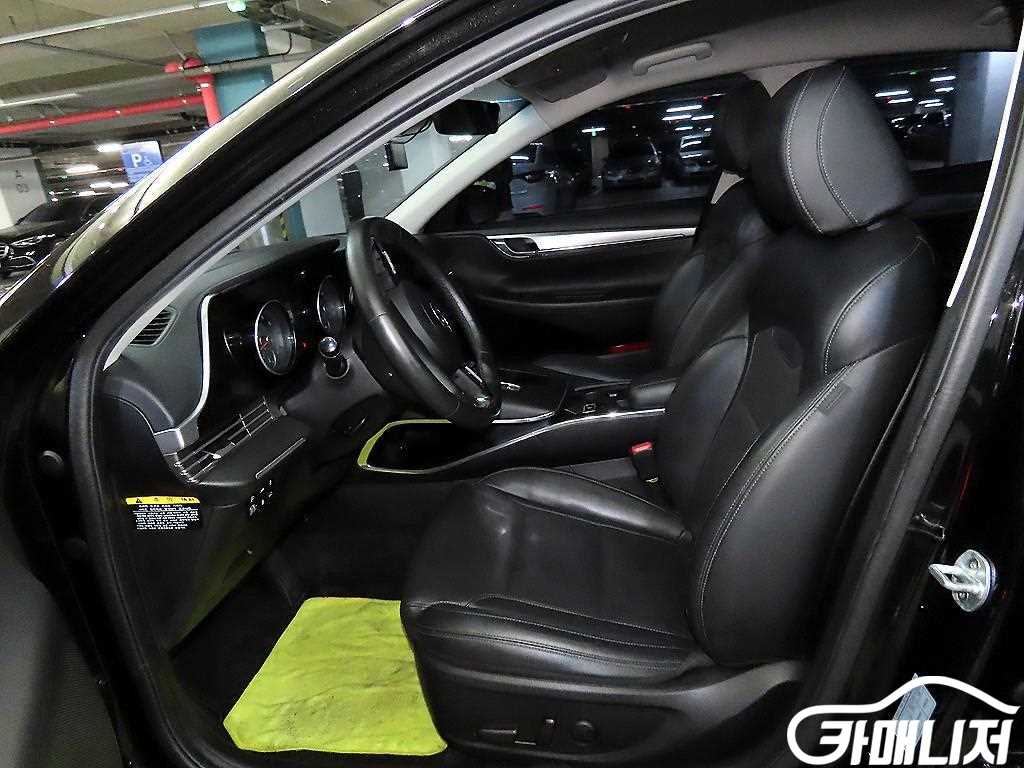 Hyundai Grandeur The New Grandeur IG 2.5 Premium thumbnail 6