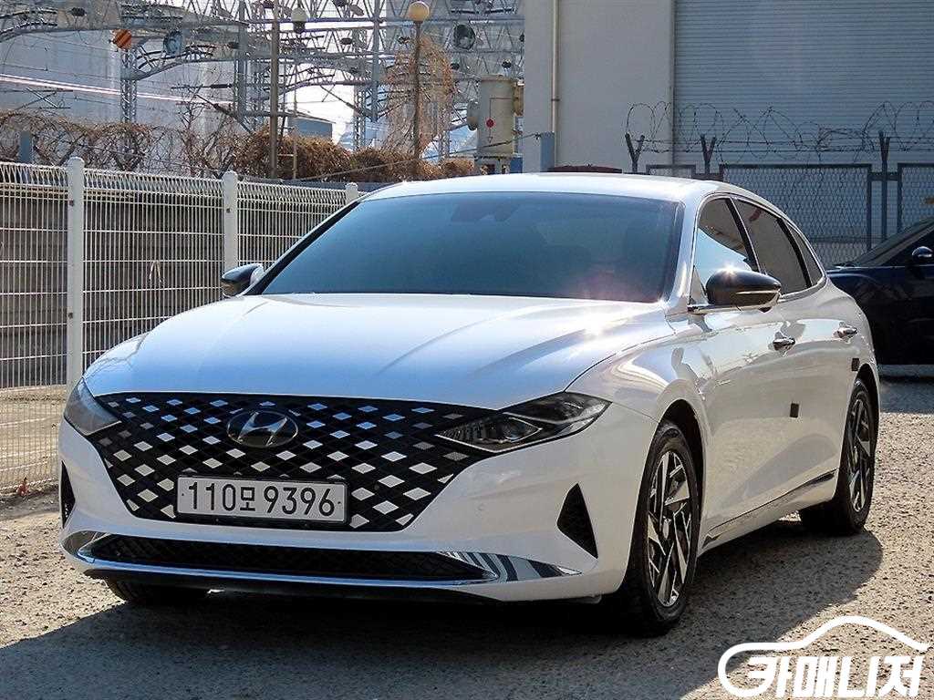 Hyundai Grandeur The New Grandeur IG Hybrid Exclusive thumbnail 2