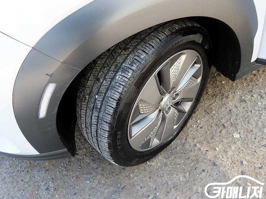 Hyundai Kona Kona Electric Modern thumbnail 18