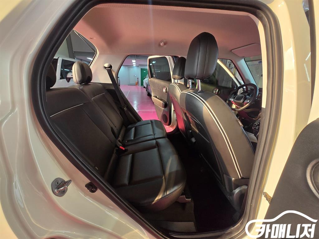 Hyundai Casper 1.0 Gasoline thumbnail 11