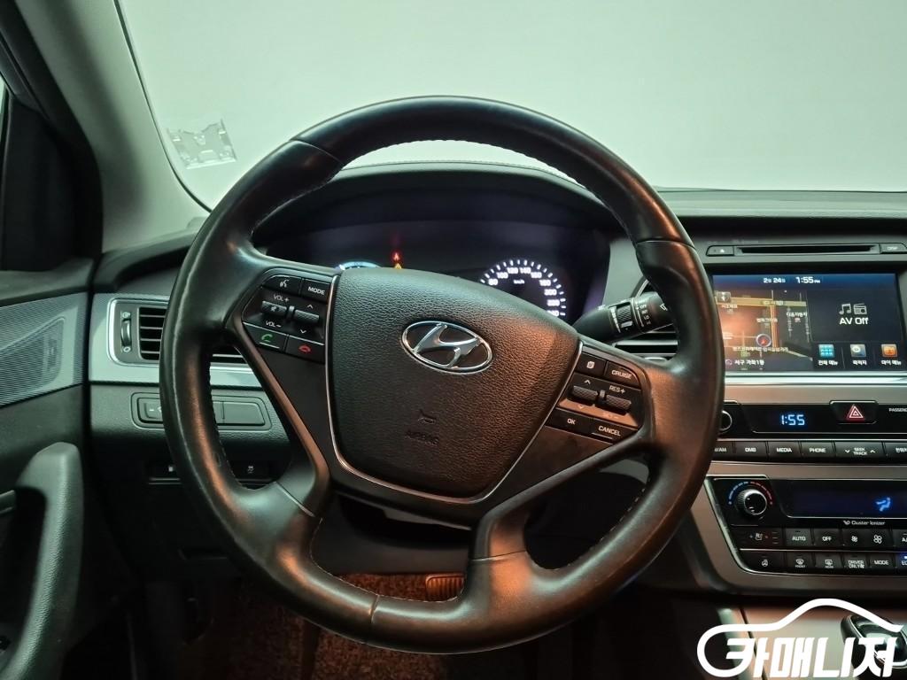 Hyundai Sonata Sonata Hybrid Premium thumbnail 9