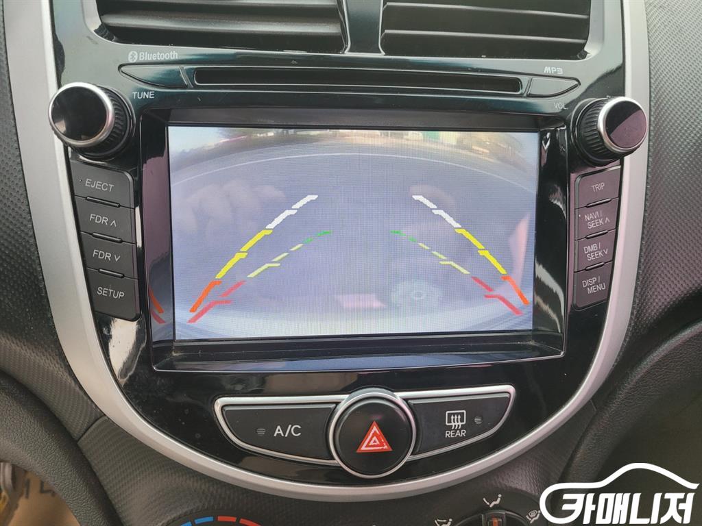 Hyundai Accent AccentFacelift 1.4VVT Modern thumbnail 10