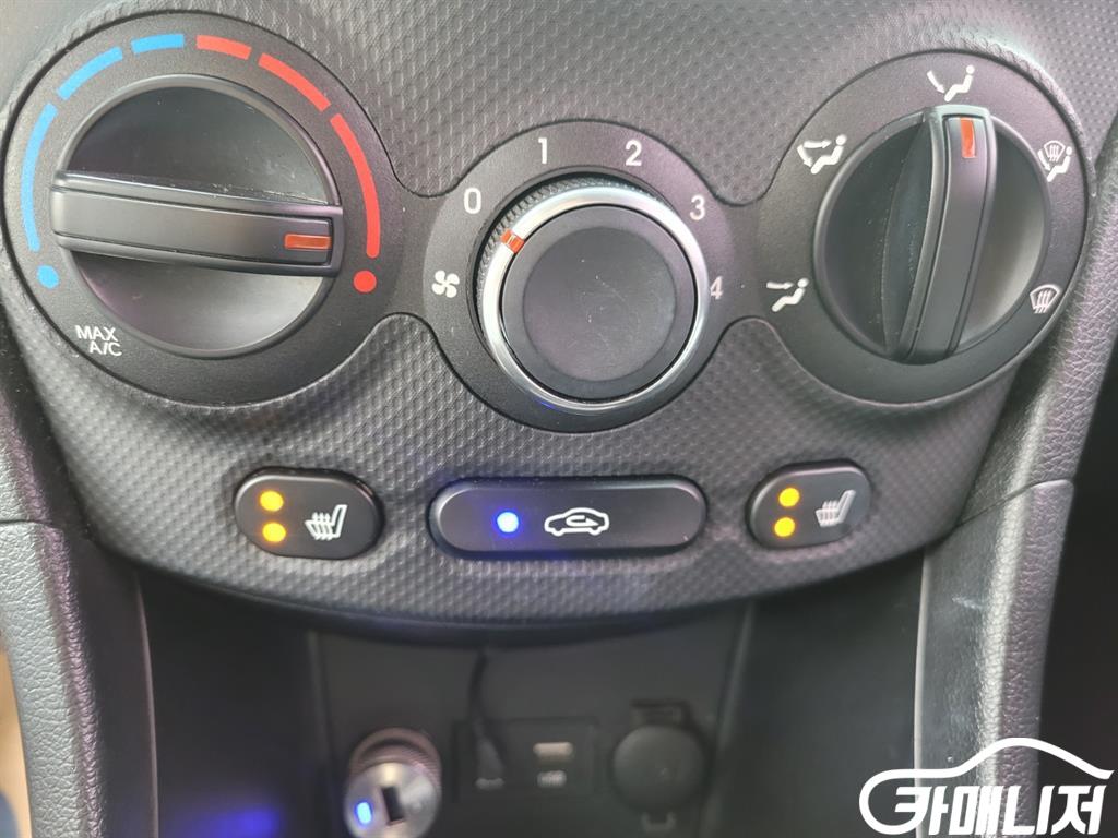 Hyundai Accent AccentFacelift 1.4VVT Modern thumbnail 13