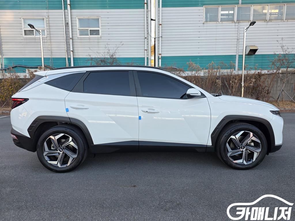 Hyundai Tucson Gasoline 1.6 Turbo 2WD Premium thumbnail 18