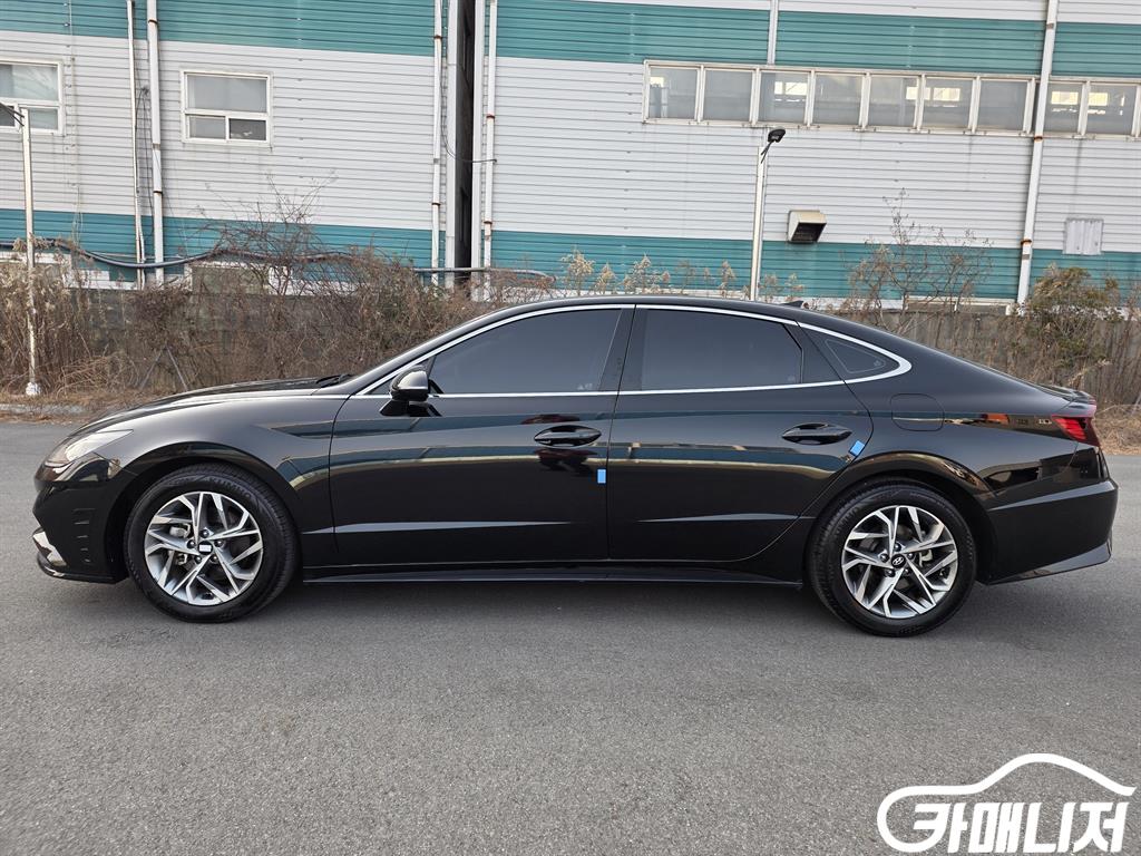 Hyundai Sonata 2.0 Premium Peulreoseu thumbnail 4