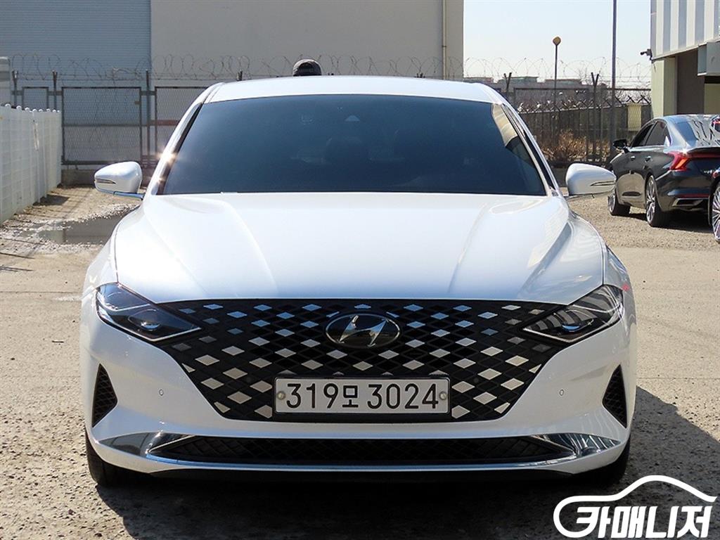 Hyundai Grandeur The New Grandeur IG 2.5 Premium Choice