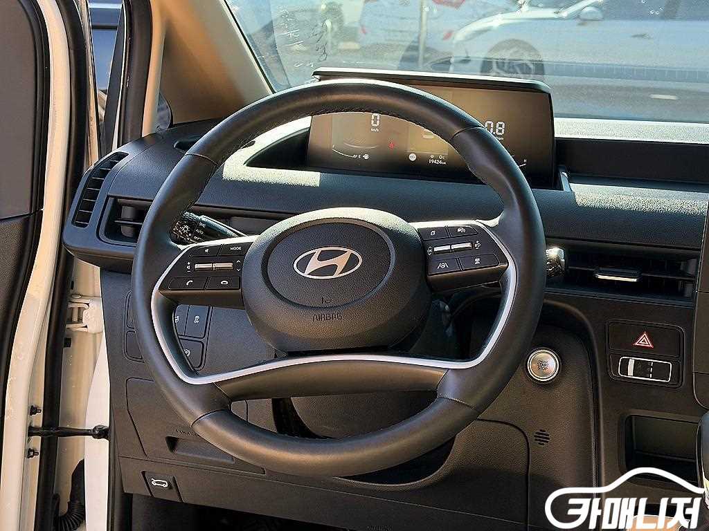 Hyundai Staria LPG Cargo Modern thumbnail 9