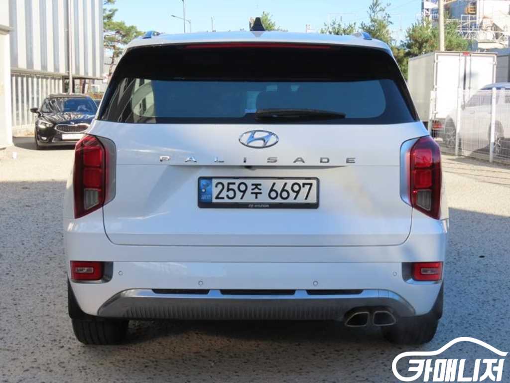 Hyundai Palisade Diesel 2.2 2WD thumbnail 4
