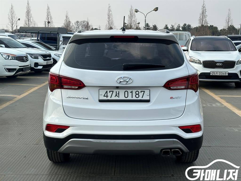 Hyundai Santa Fe Santa Fe The Prime Diesel 2.0 2WD thumbnail 3