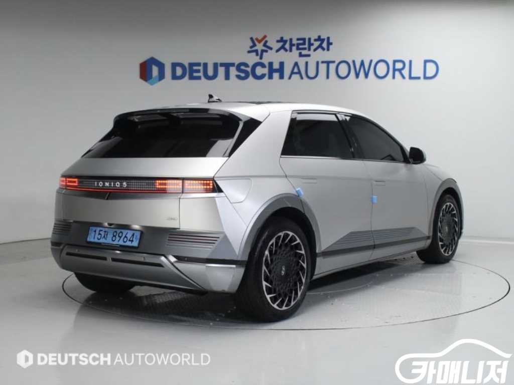 Hyundai Ioniq 5 Rong Reinji 4WD thumbnail 3