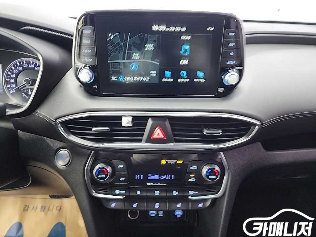 Hyundai Santa Fe Santa Fe TM Diesel 2.0 4WD thumbnail 10