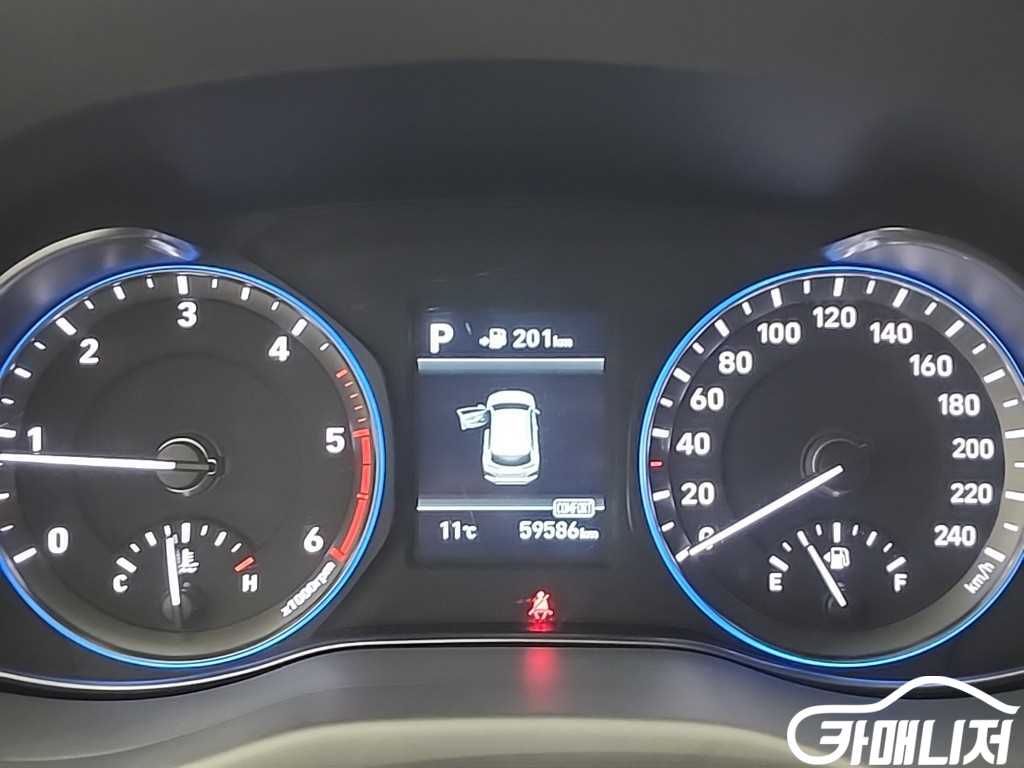 Hyundai Kona Diesel 1.6 2WD thumbnail 6