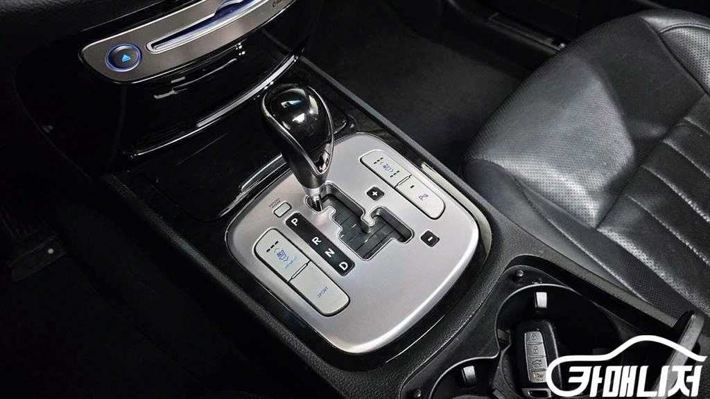 Hyundai Genesis BH330 LUXYRY thumbnail 9