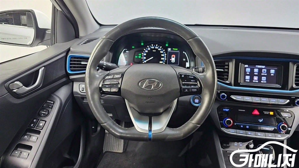 Hyundai Ioniq N thumbnail 14