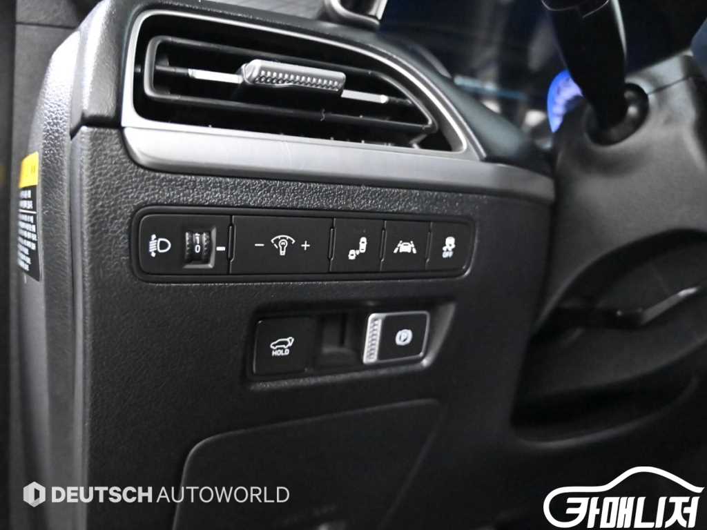 Hyundai Palisade Diesel 2.2 2WD thumbnail 17