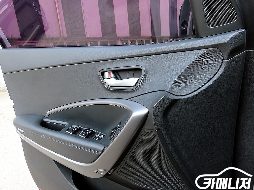 Hyundai Santa Fe Santa Fe DM Diesel 4WD 2.0 Premium thumbnail 11