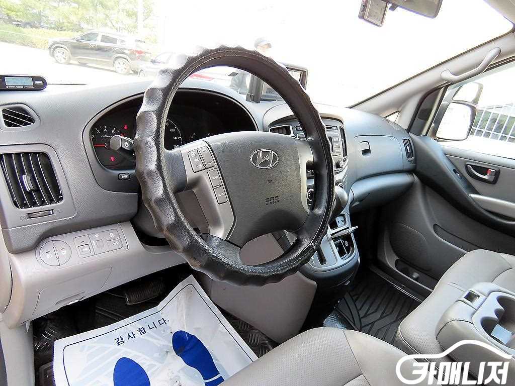 Hyundai Starex The New Grand Starex Child Safety Vehicle LPi thumbnail 8