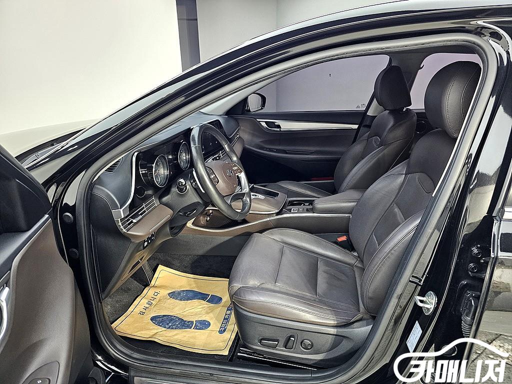 Hyundai Grandeur The New Grandeur IG LPI 3.0 Premium thumbnail 8