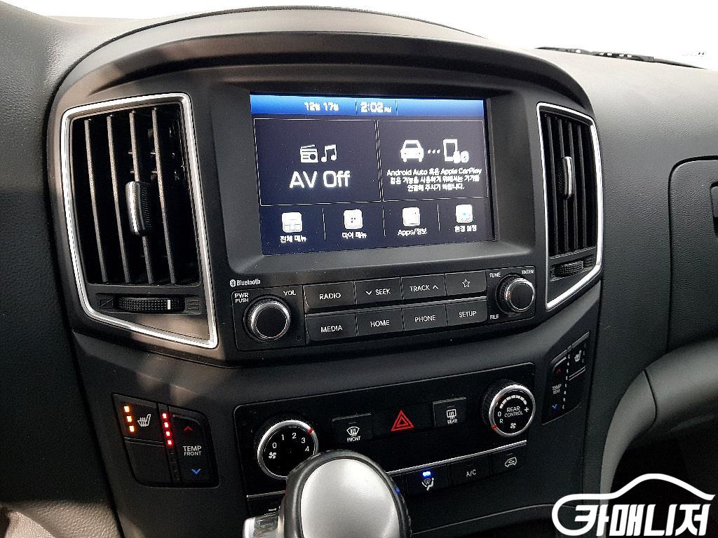 Hyundai Starex The New Grand Starex 2WD Urban 9-Seater thumbnail 12