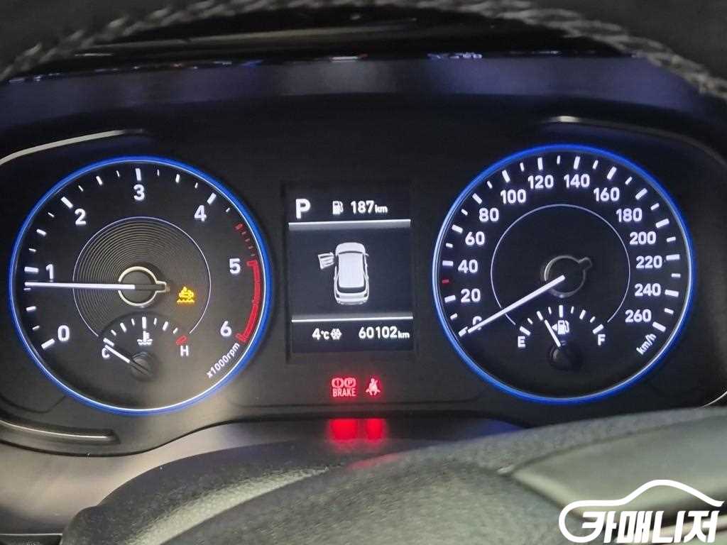 Hyundai Palisade Diesel 2.2 2WD thumbnail 6