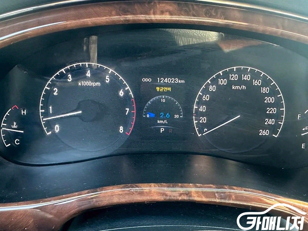 Hyundai Genesis BH330 LUXYRY thumbnail 7