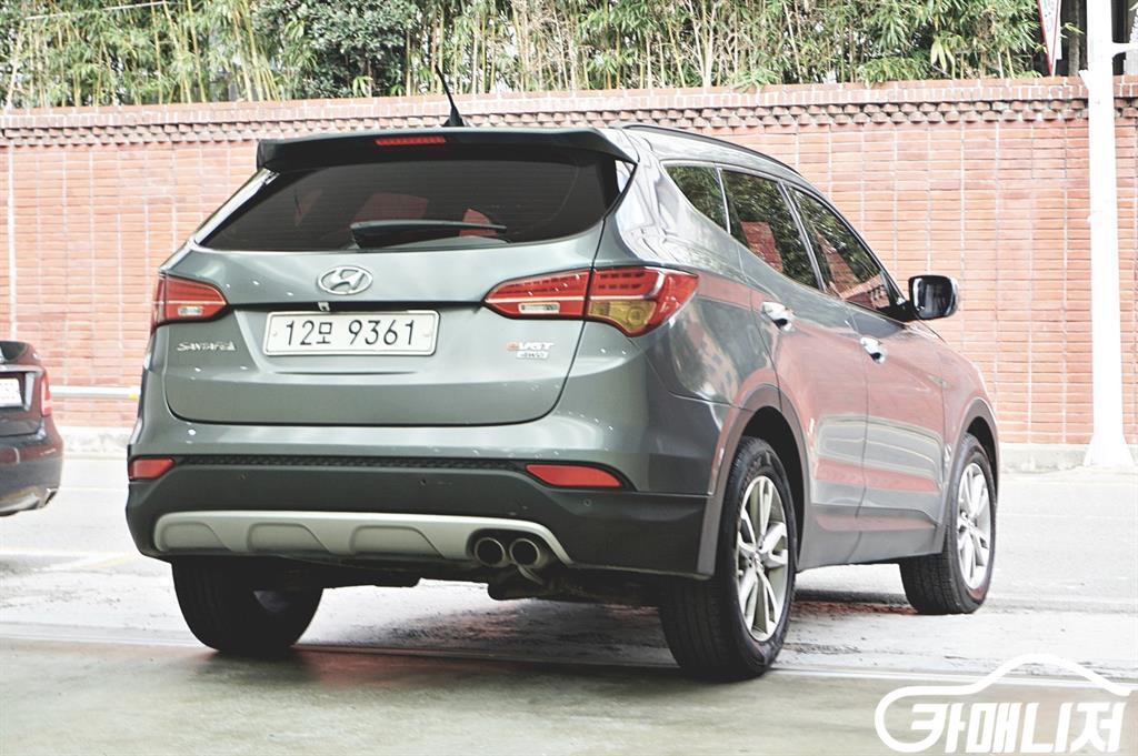 Hyundai Santa Fe Santa Fe DM Diesel 4WD 2.2 Premium thumbnail 3