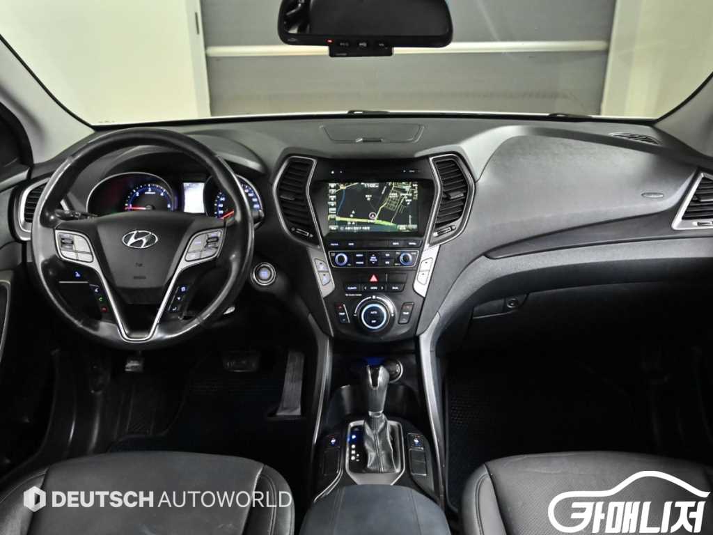 Hyundai Santa Fe Santa Fe DM Diesel 4WD 2.0 Premium thumbnail 7