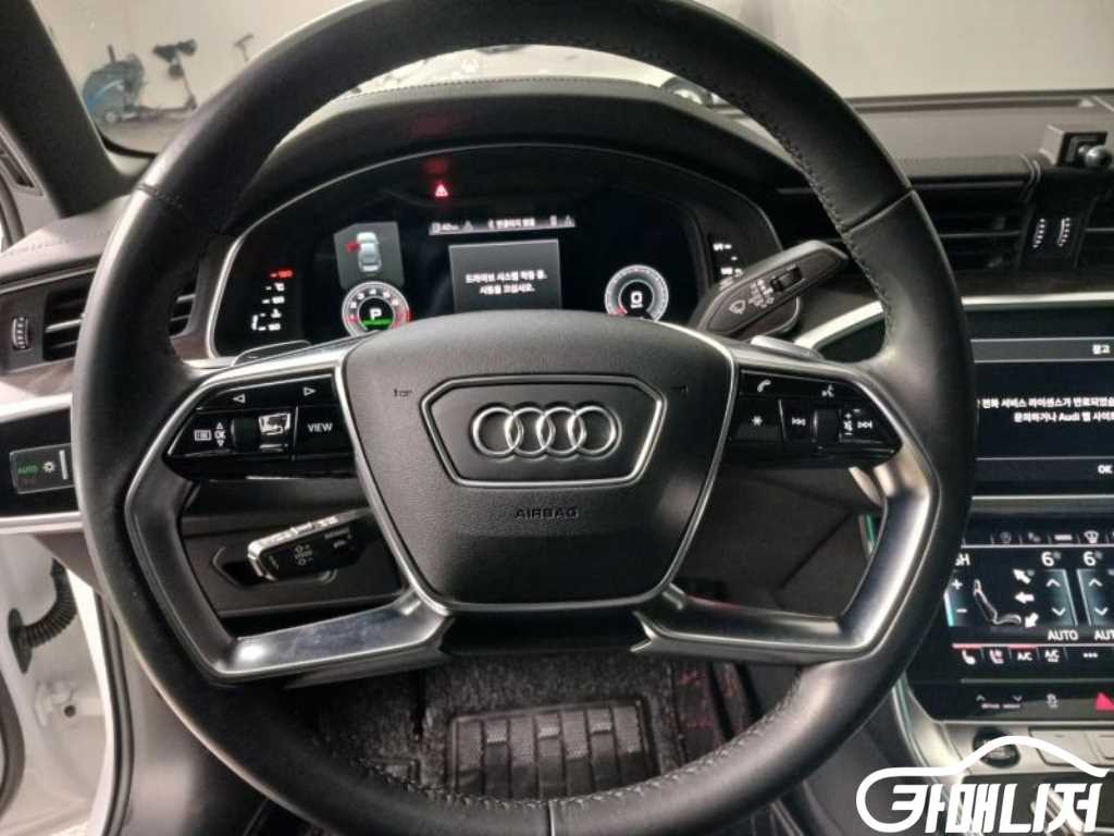 Audi A6 45 TFSI Quattro Premium thumbnail 12